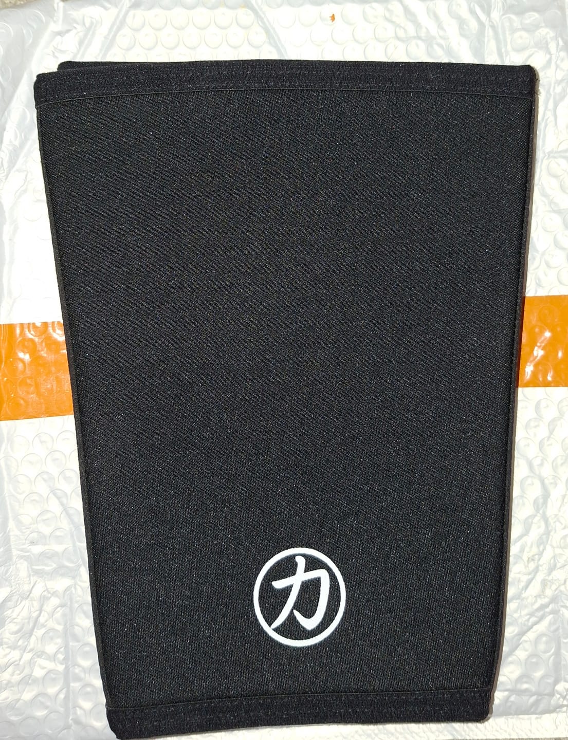 Customer photo review of Strength Shop 7mm Inferno Neoprene Knee Sleeves - Black - IPF Approved (Pair)