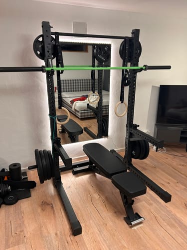 Customer photo review of R7 Squat Rack
