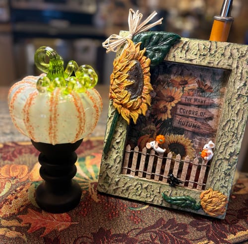 Customer photo review of Tigerlily Squat Pumpkin