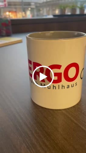 Customer video review of TassenExpress - Becher Keramik Tasse mit Logo bedruckt 325ml Firmenlogo
