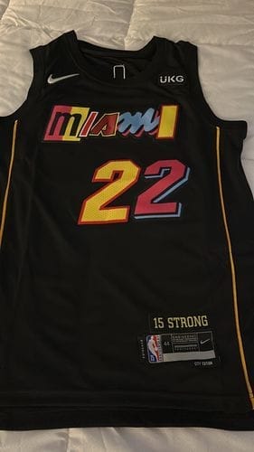 Customer photo review of NBA Jimmy Butler Miami Heat 22 Jersey