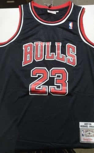 Customer photo review of NBA Michael Jordan Chicago Bulls 23 Jersey