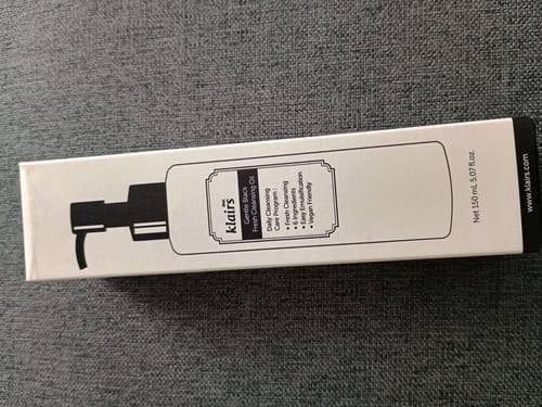 Customer photo review of Gentle Black Fresh Cleansing Oil