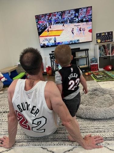 Customer photo review of NBA Jimmy Butler Miami Heat 22 Jersey