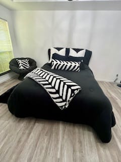 Customer photo review of The FLORÉ Over Sized Eucalyptus Comforter Set