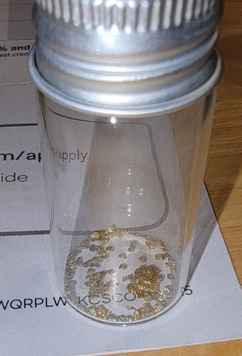 Customer photo review of Nugget Reserve 'MUSEUM SPECIMEN CHASE' - Gold Panning Paydirt Concentrate