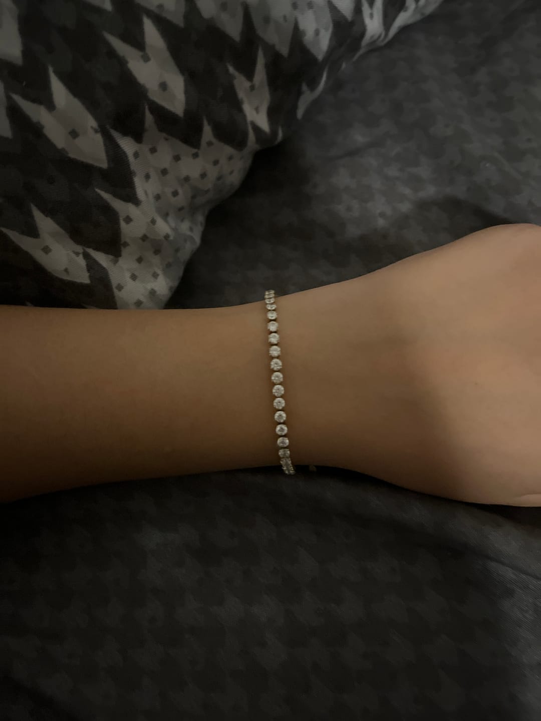 Customer photo review of Tennis Armband | 18K vergoldet