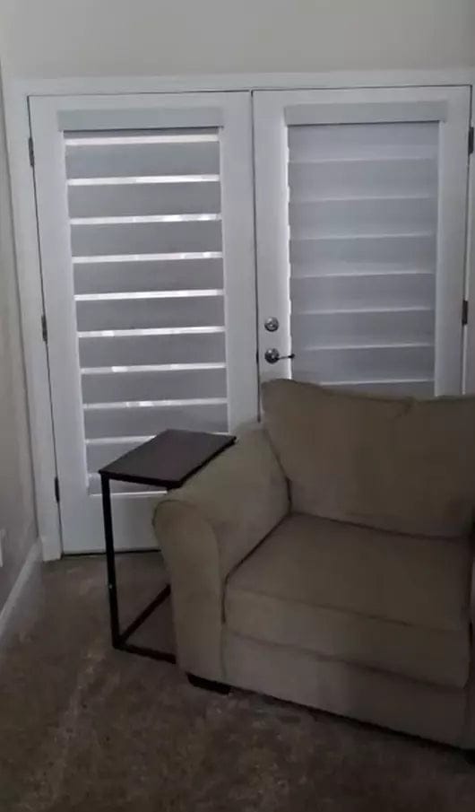 Customer photo review of Bringnox Motorized Zebra Roller Blinds 100% Blackout
