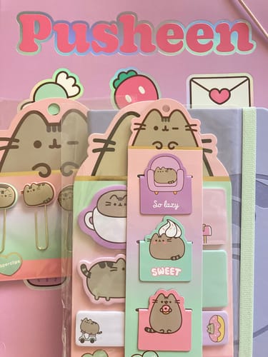 Customer photo review of Mooving at Work - Notas Adhesivas Pusheen 6 Diseños