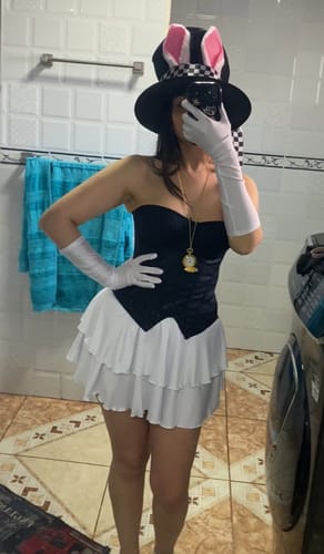 Customer photo review of DISFRAZ CONEJO ALICIA