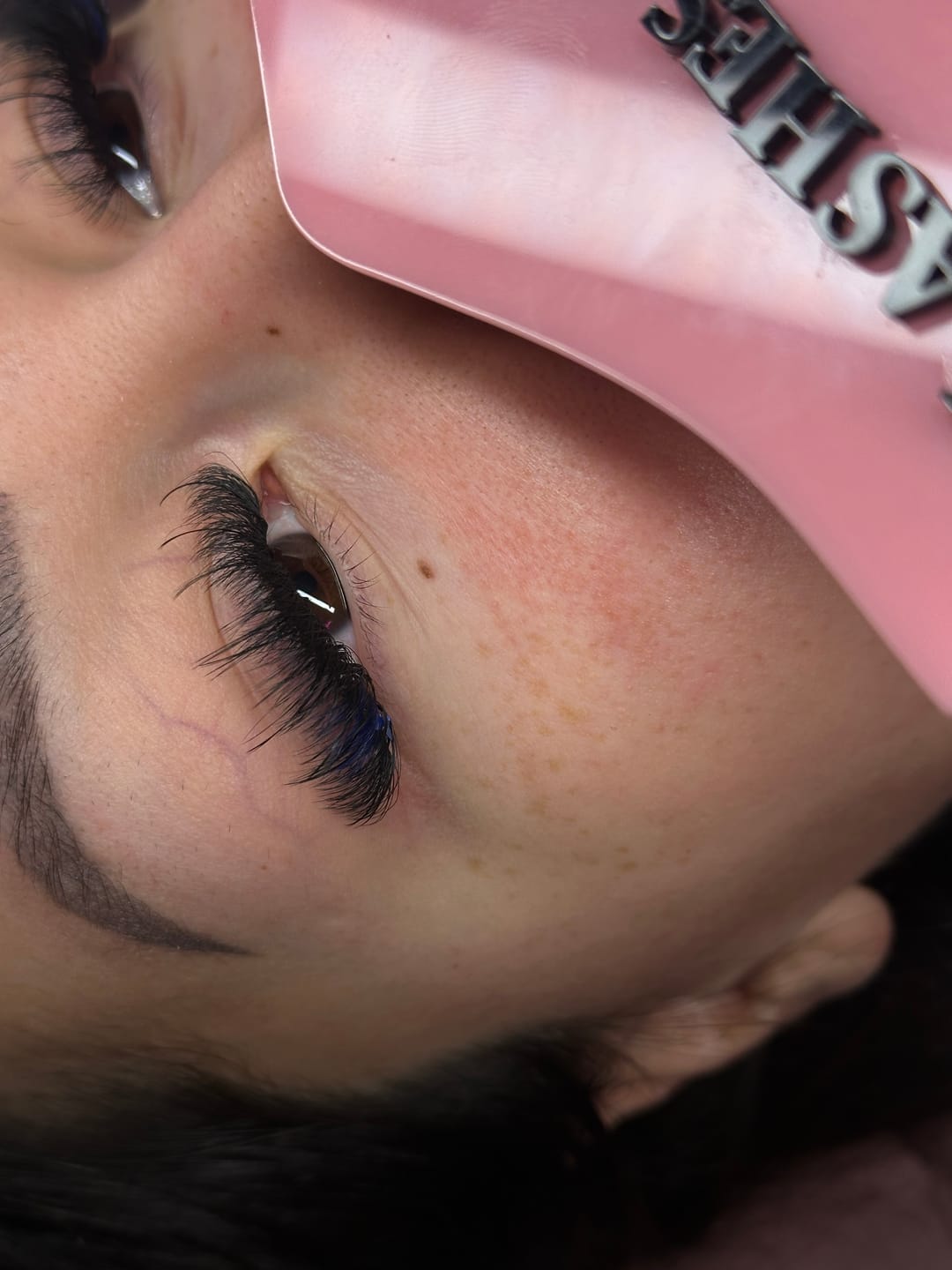 Customer photo review of UV Lash Glue Clear 5ml