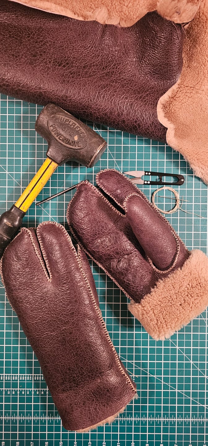Customer photo review of Bomber Jacket Sheepskin Shearling - Distressed Nappa Back