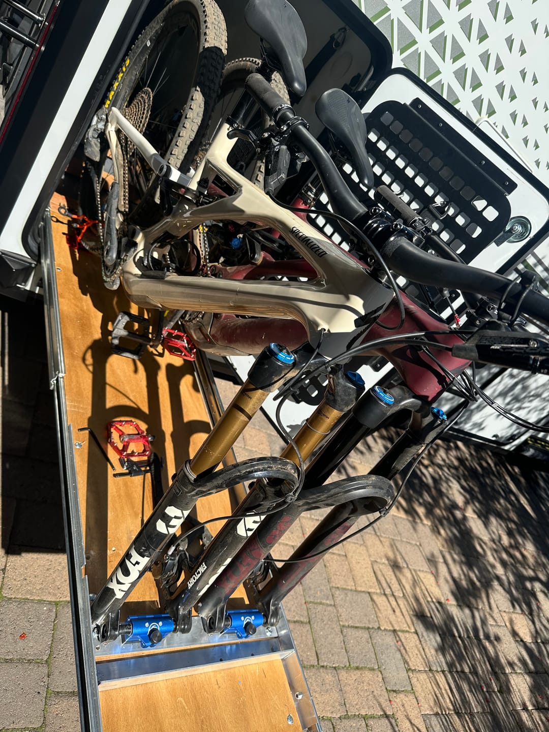 Customer photo review of Thru Axle Fork Mount