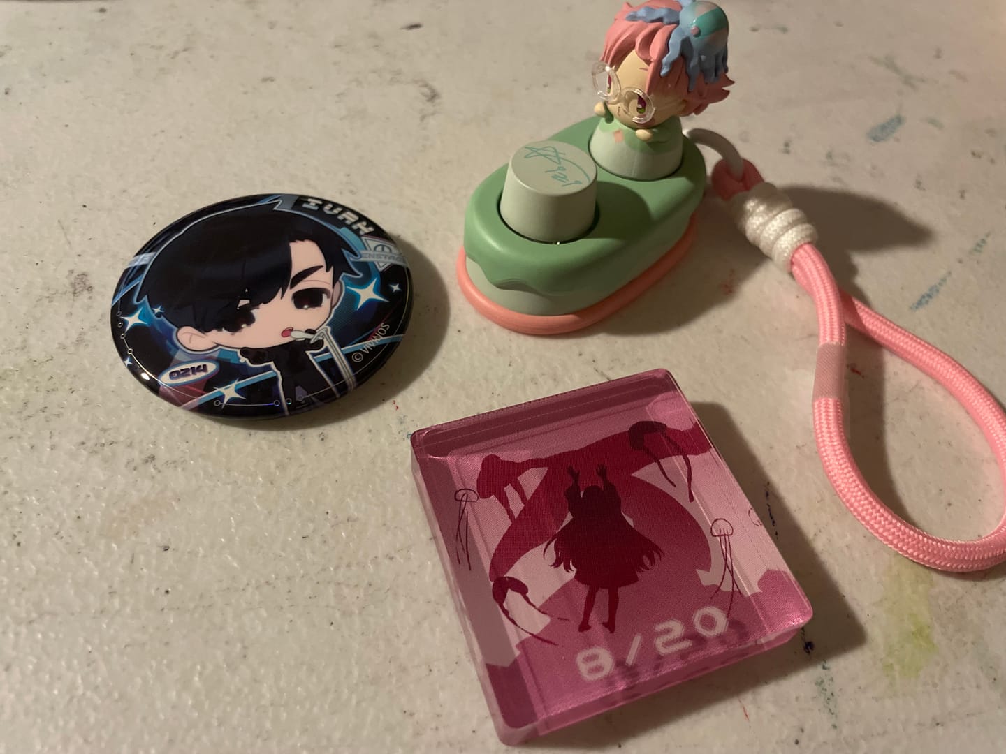 Customer photo review of Alien Stage Baby Series Mechanical Keycaps Blind Box