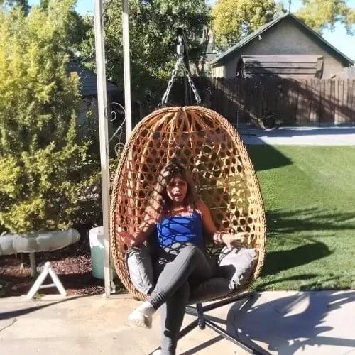 Customer photo review of Modern Hanging Egg Chair with Stand – Weather-Resistant Rattan & Plush Cushions
