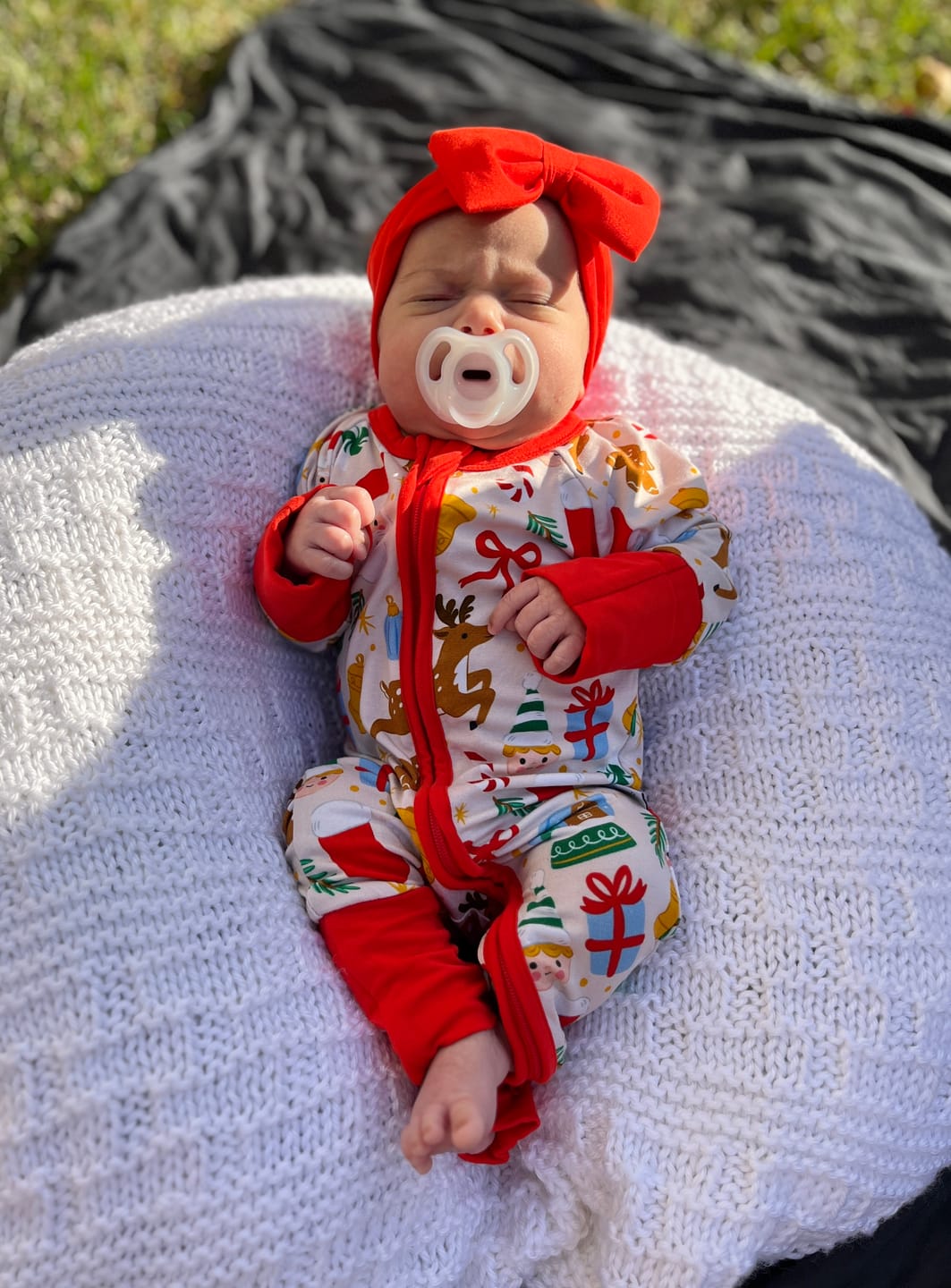 Customer photo review of Christmas Red Luxe Bow