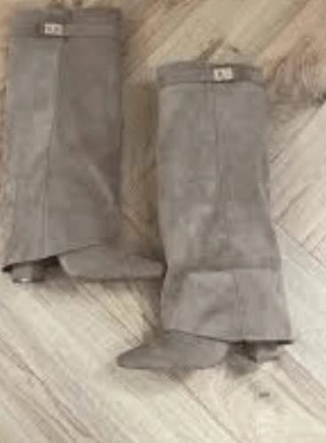 Customer photo review of Monica High Boots