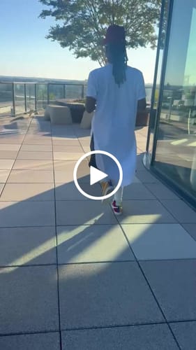 Customer video review of Russian Pillbox Hat - Cranberry