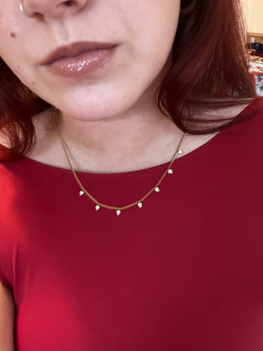 Customer photo review of Sorelle Necklace