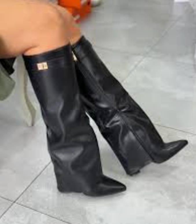 Customer photo review of Monica High Boots