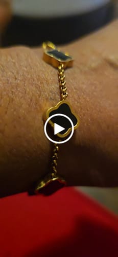 Customer video review of Celine Clover Bracelet