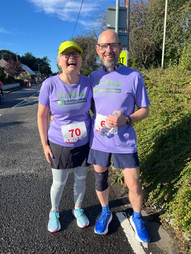 Customer photo review of Compression Sleeves V2 for Knees and Legs