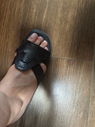 Customer photo review of SANDALIA CIUDADELA NEGRO 5152