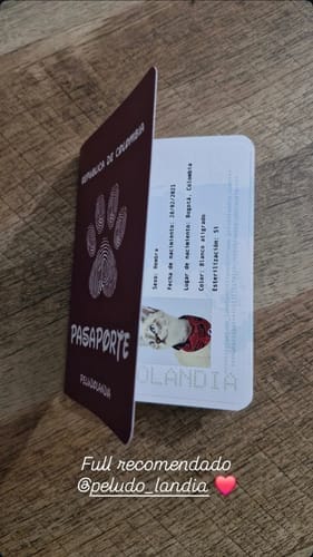Customer photo review of Pasaporte Para Mascotas