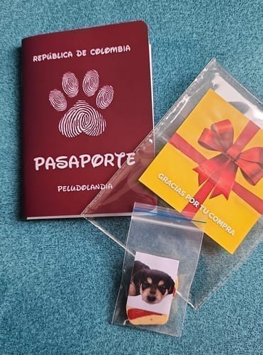 Customer photo review of Pasaporte Para Mascotas