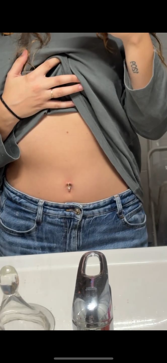 Customer photo review of Faux piercing Papillon