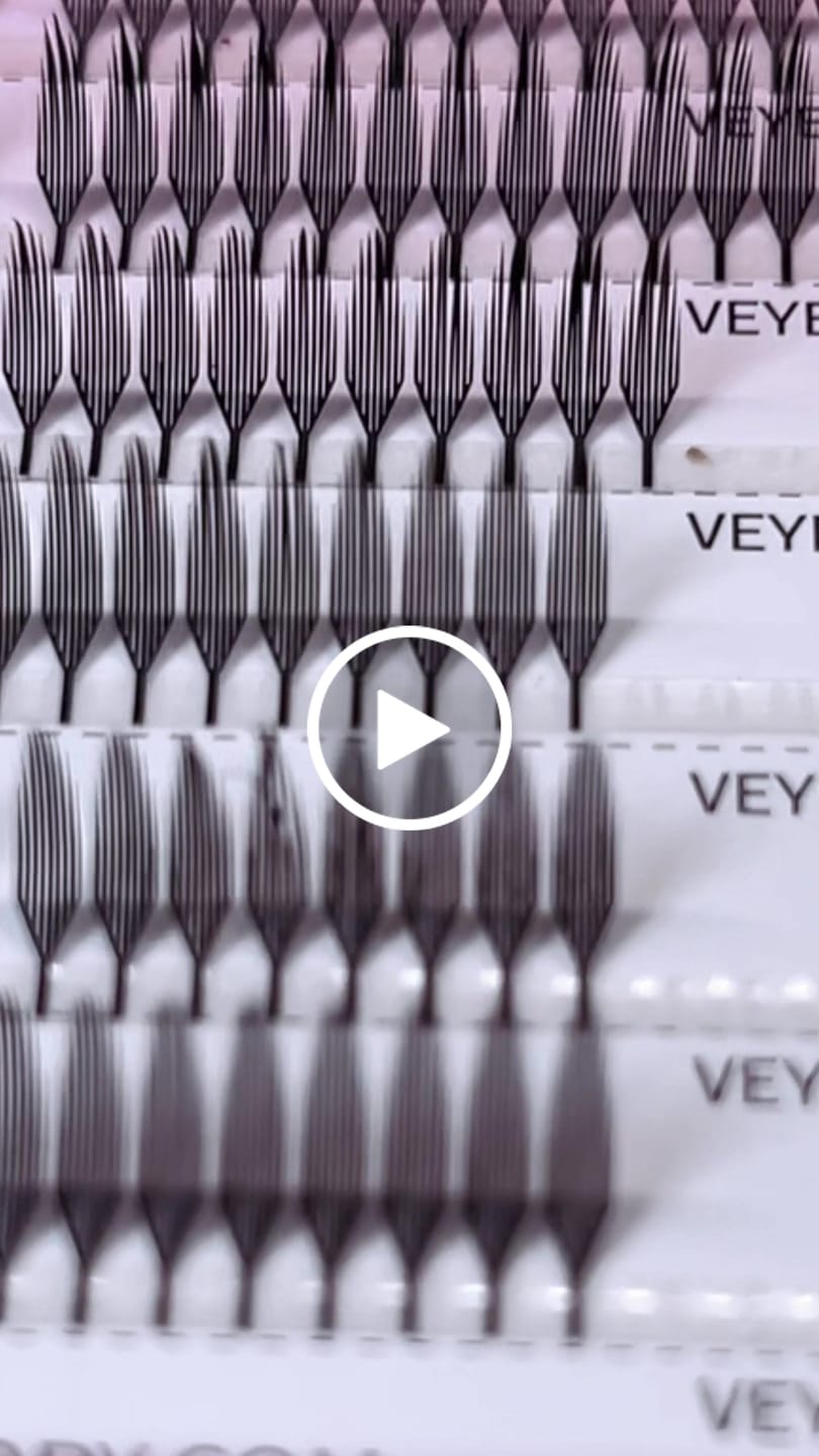Customer video review of Birdie Lashes