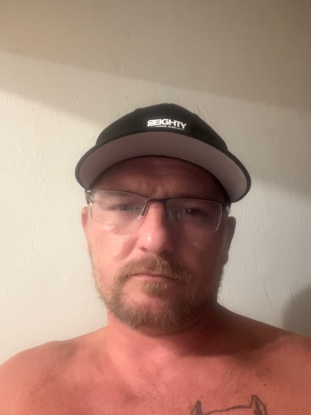 Customer photo review of 80Eighty® Murky Fitted Hat