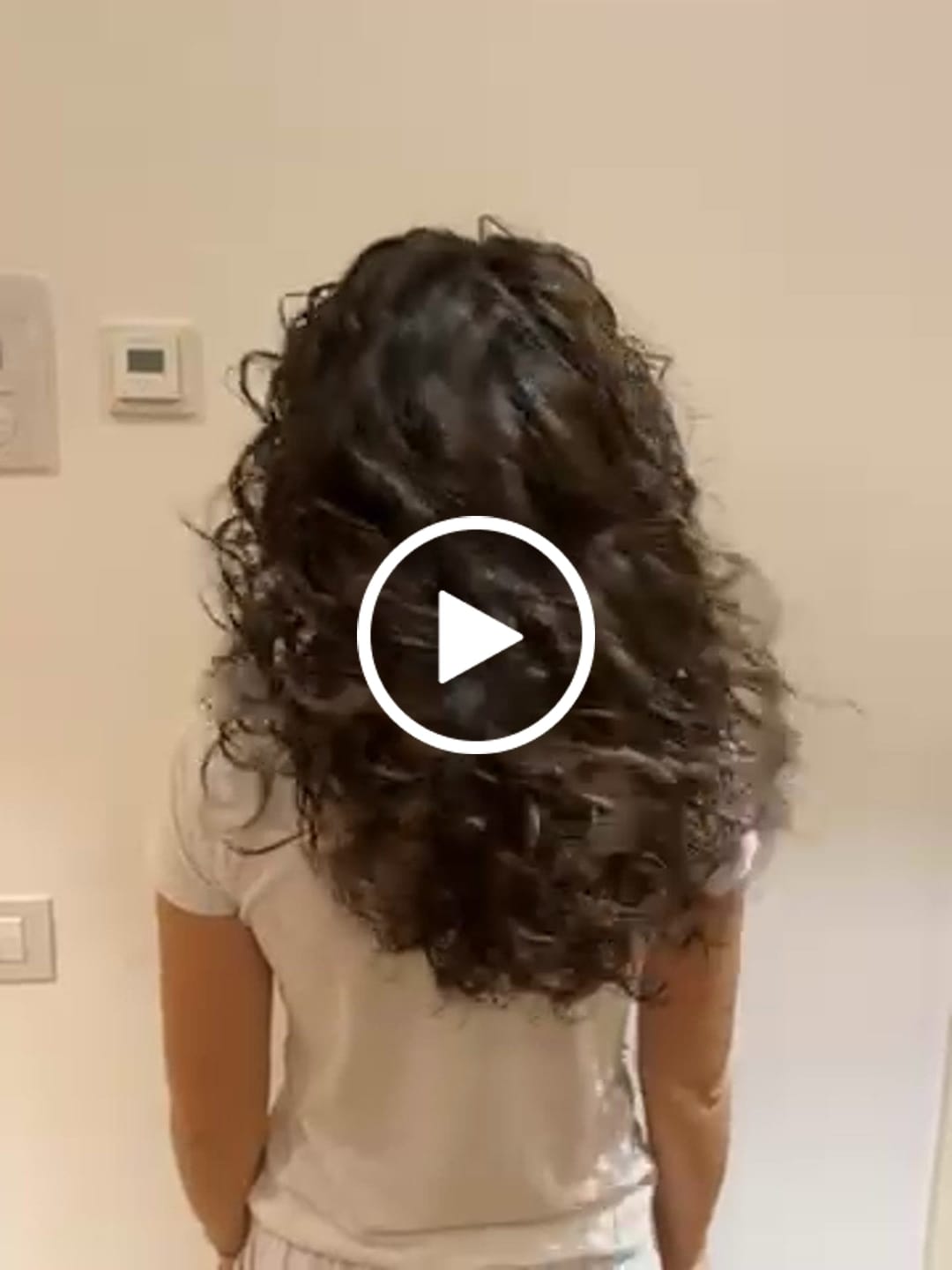 Customer video review of N°11 - SUPREME HYDRATING MASK