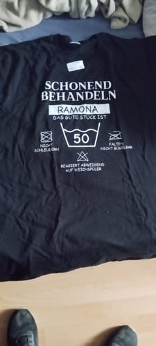 Thomas U. review of Schonend behandeln - T-Shirt (Personalisiert) image 1 out of 1