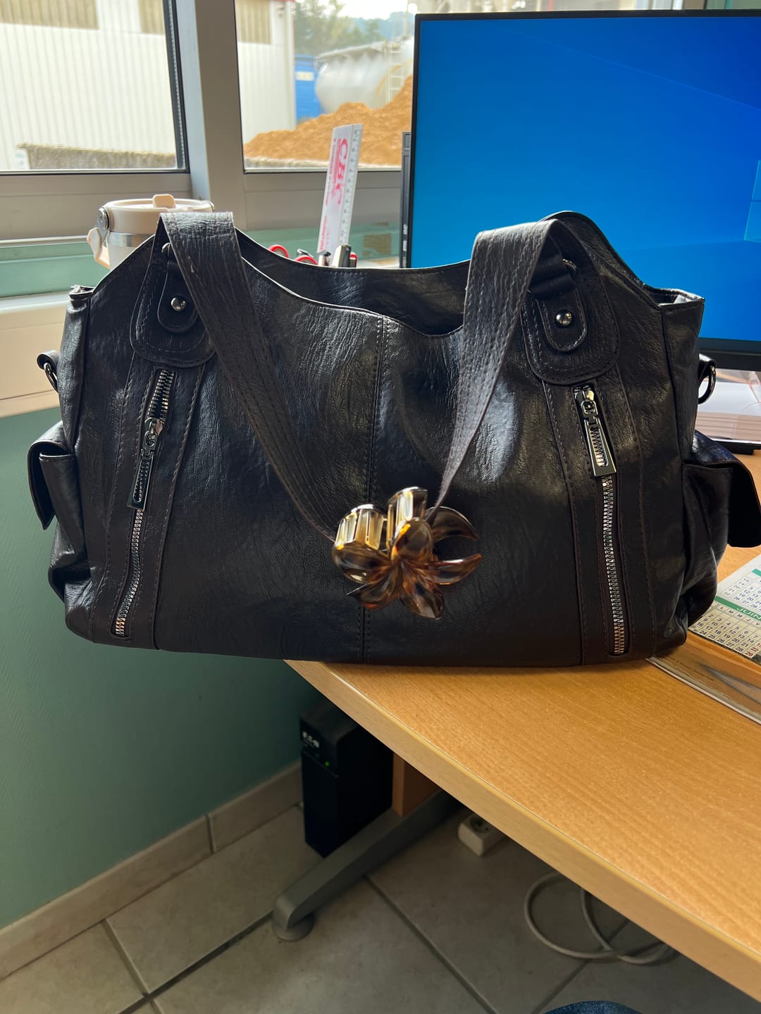 Customer photo review of Lolly Pocket