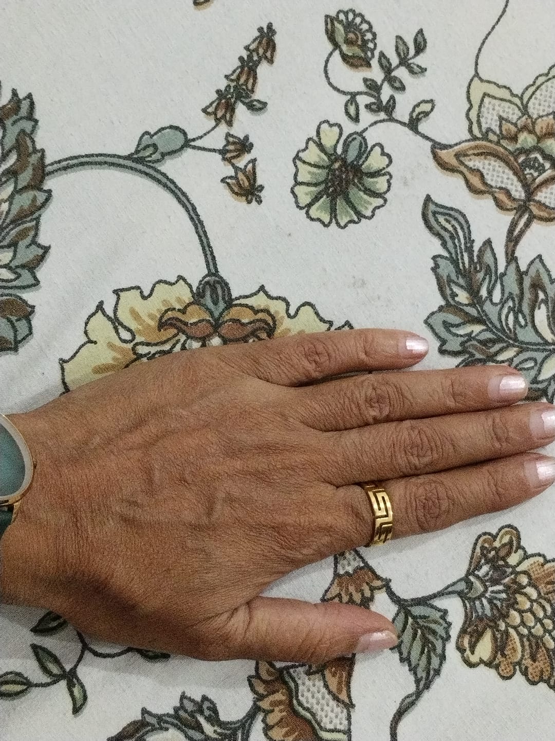 Customer photo review of Womens Style Gold Ring