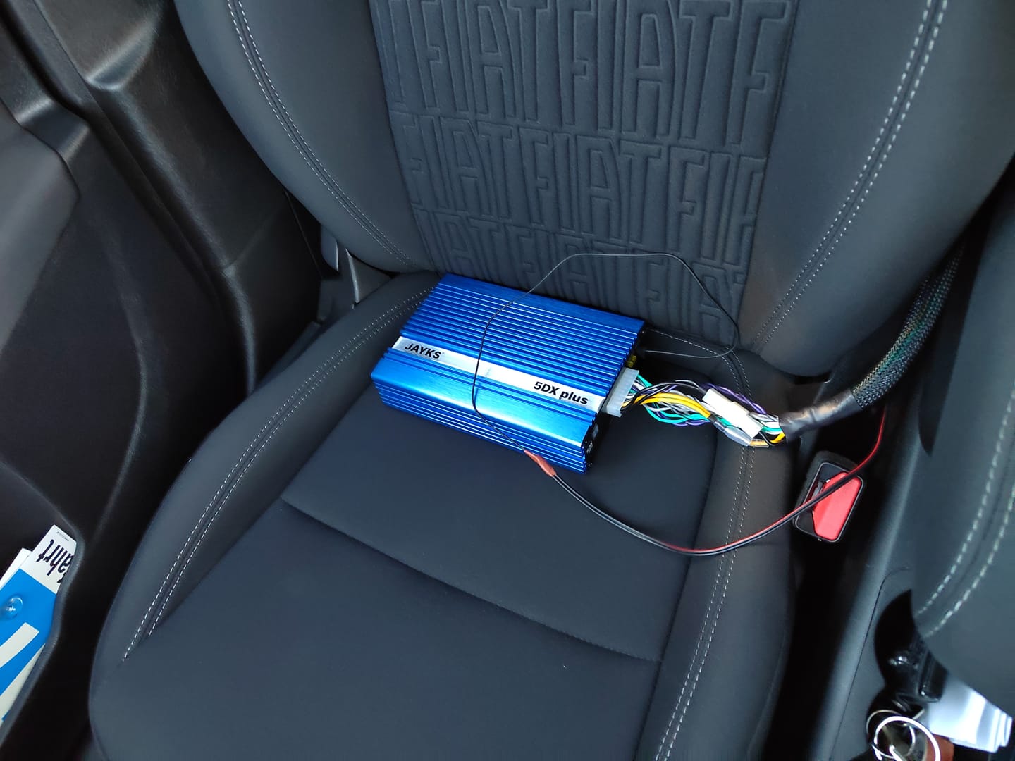 Customer photo review of 5DX plus | Auto-Verstärker mit Plug & Play