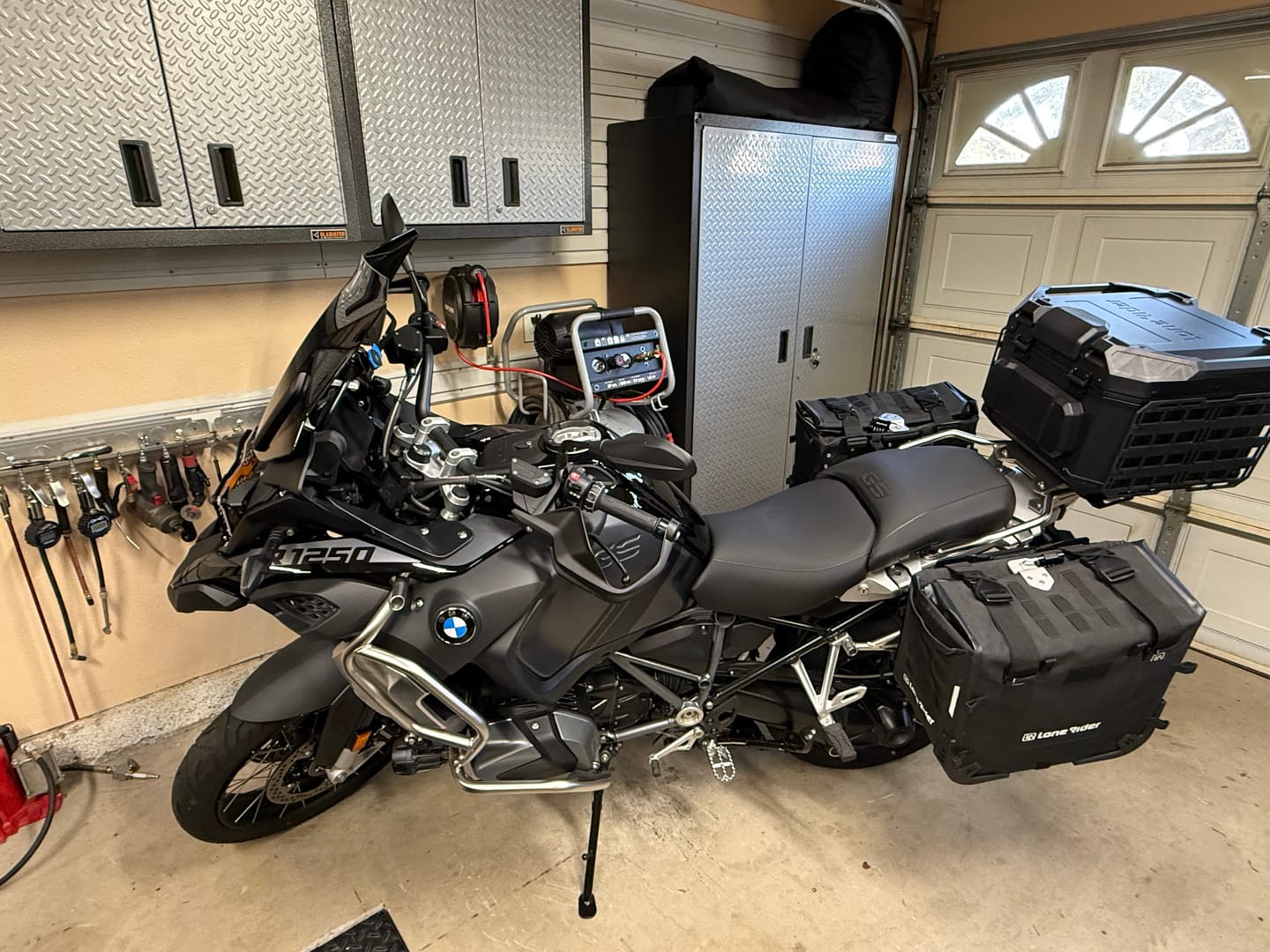 Customer photo review of MotoBags Quick Release System