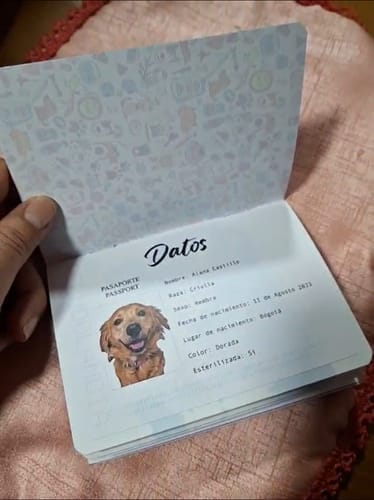 Customer photo review of Pasaporte Para Mascotas