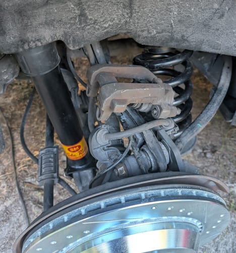 Customer photo review of 2007-2012 Mercedes-Benz GL450 4MATIC 4-Wheel Air Suspension Conversion/Delete Kit with Shocks and Suspension Warning Light Module (MK14FM)