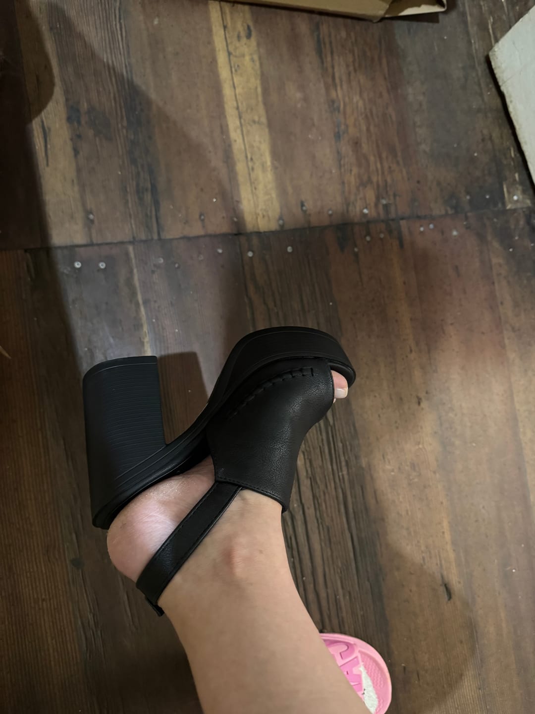 Customer photo review of Sandalia Negra  Mujer 45962