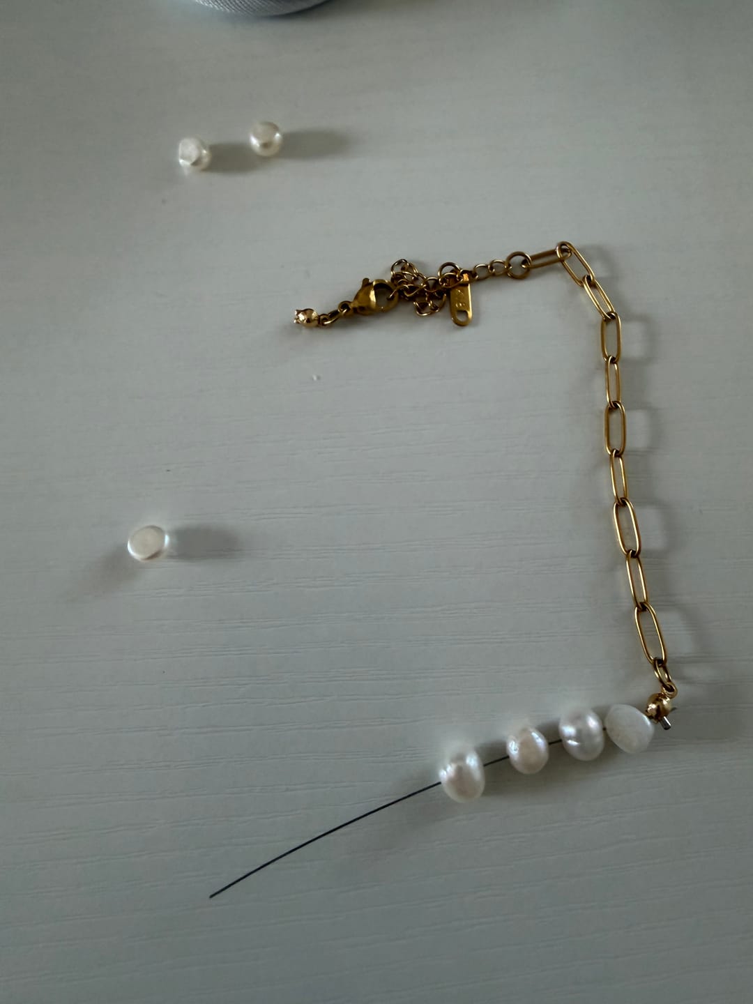 Customer photo review of Rhoni® 14K Gold Paper Clip Pearl Bracelet (Bundle)