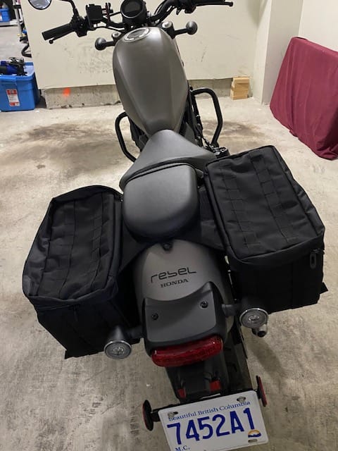 Customer photo review of 18L - Patriot Medium Honda Rebel 500 Throw Over Saddlebags