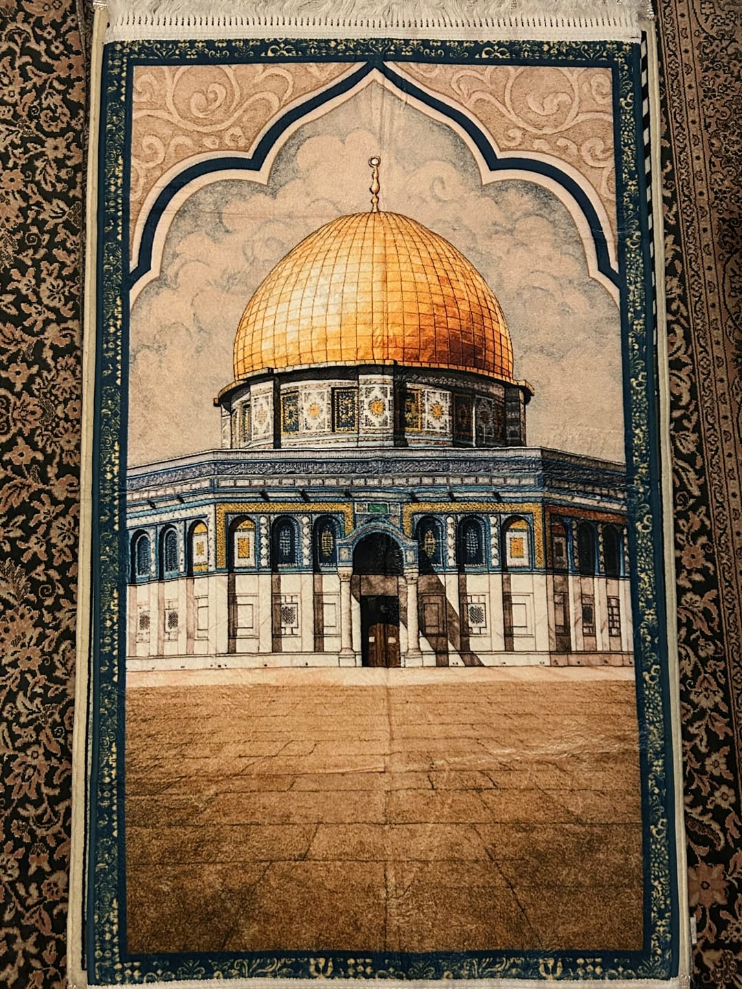 Customer photo review of Al Aqsa WaterColour  Padded Prayer Mat