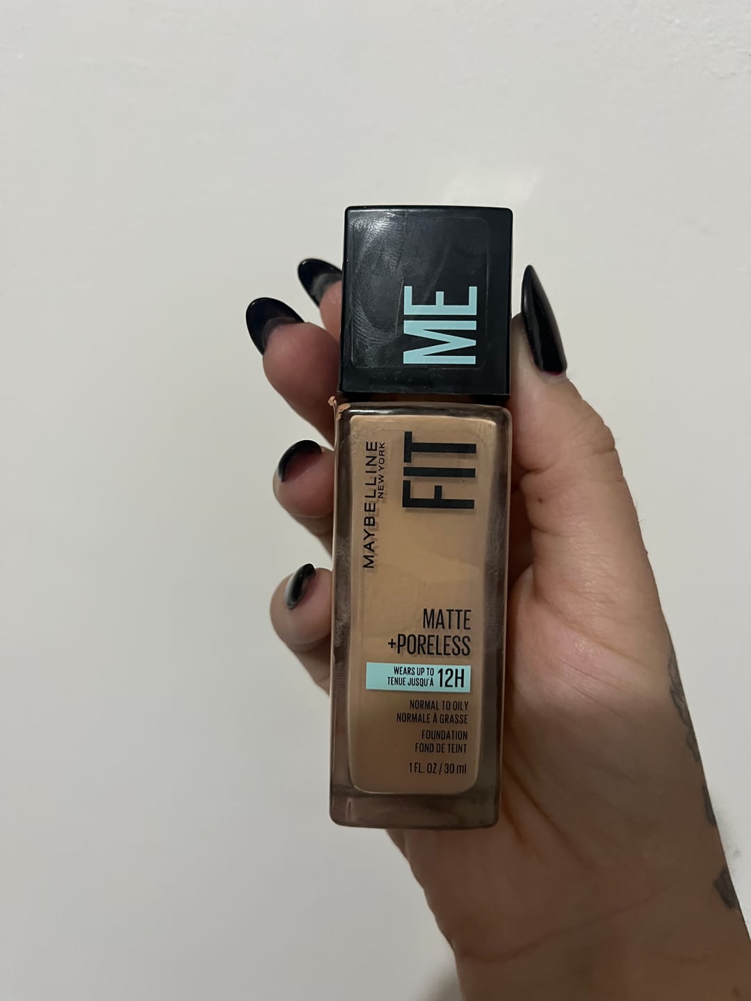 Customer photo review of Fit Me Matte + Poreless Liquid Foundation