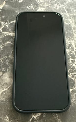 undefined review of 3 in 1 Schutzfolie - iPhone image 1 out of 1