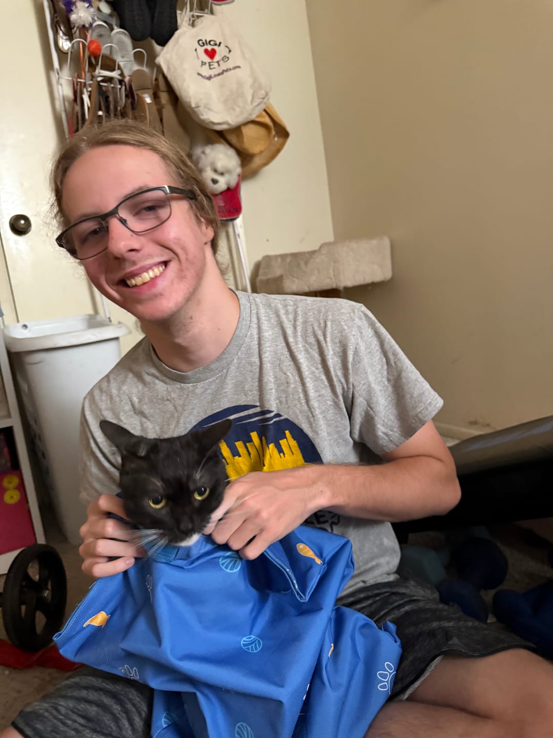 Customer photo review of Kitastic Cat Carrier