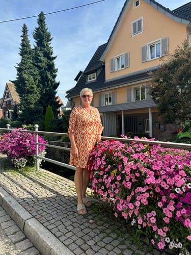 Customer photo review of Kjole Ståkrage Midilengde Trykt