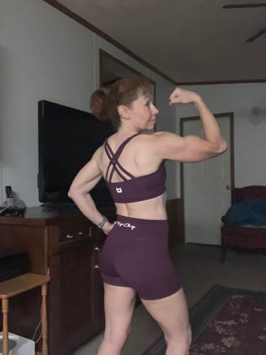 Customer photo review of Vivid 4.5" Performance Short