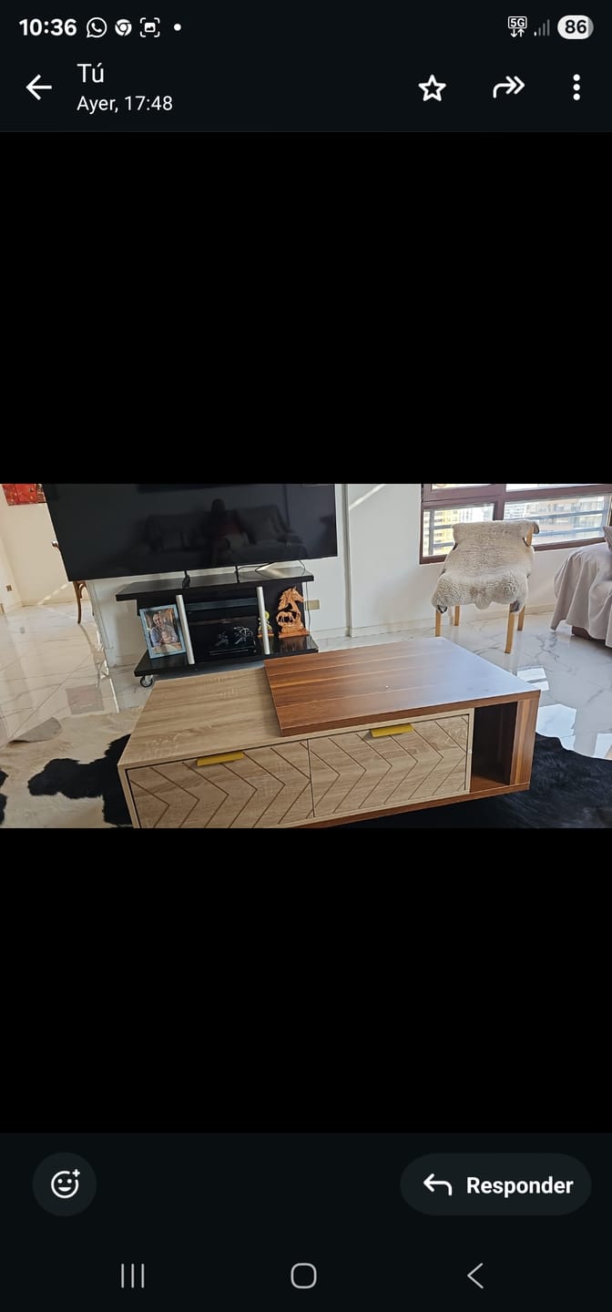 Customer photo review of Mesa De Centro Extensible Bicolor 2 Cajones Premium